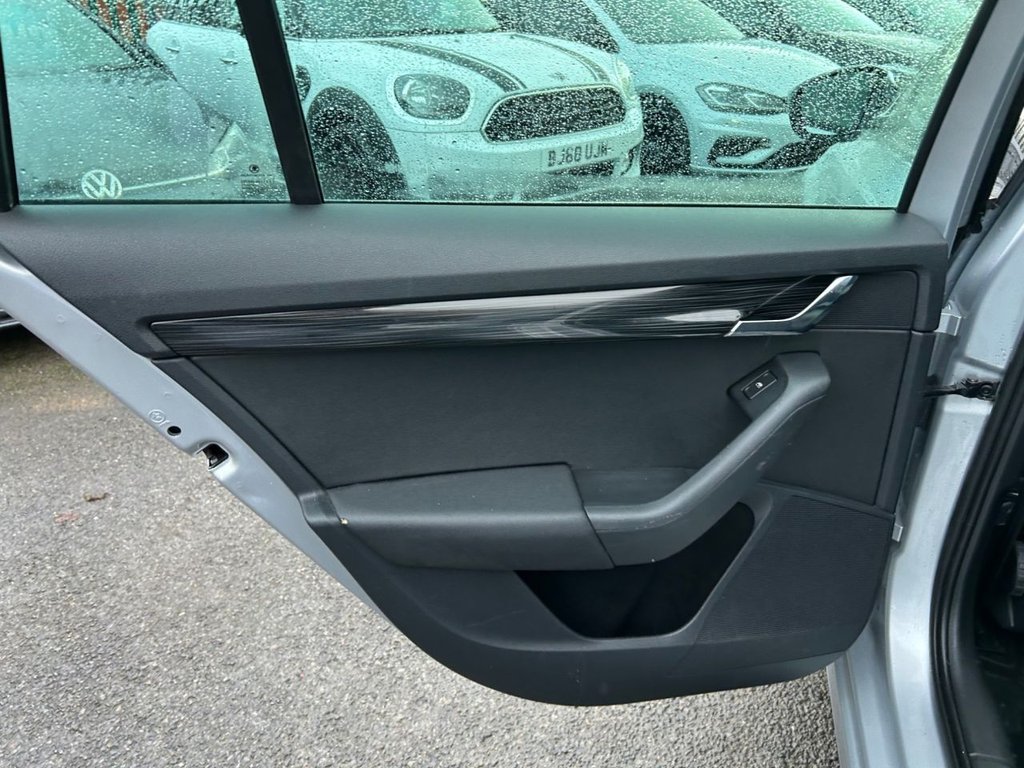 Used Skoda Octavia 2017 for sale - 76848198: Photo 15