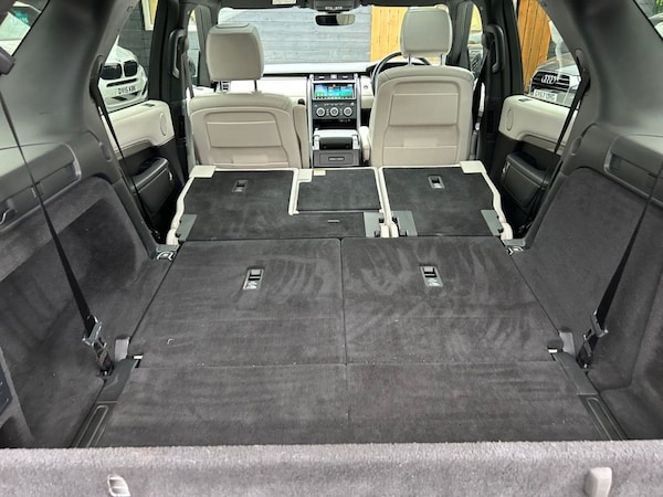 Used Land Rover Discovery 2018 for sale - 76291973: Photo 14