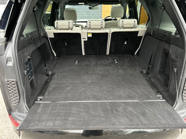 Used Land Rover Discovery 2018 for sale - 76291973: Photo 15