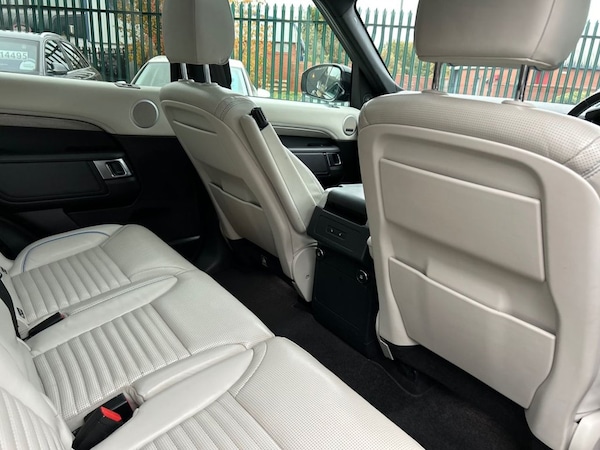 Used Land Rover Discovery 2018 for sale - 76291973: Photo 32