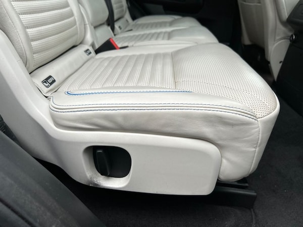 Used Land Rover Discovery 2018 for sale - 76291973: Photo 33