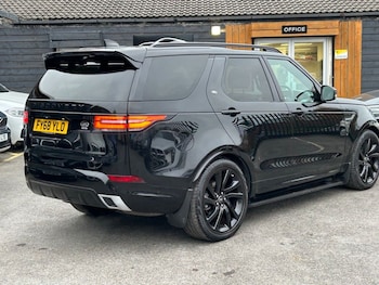 Used Land Rover Discovery 2018 for sale - 76291973: Photo 3