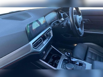Used BMW 3 Series 2019 for sale - 75998573: Photo 4