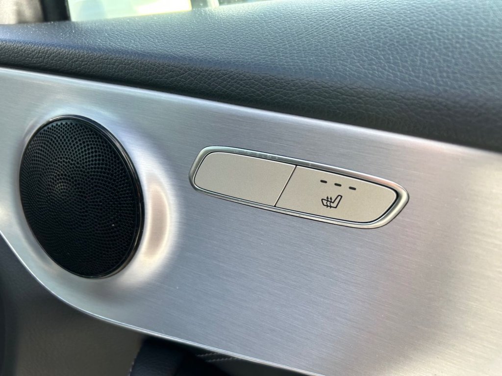 Used Mercedes-Benz C Class 2019 for sale - 77835215: Photo 38