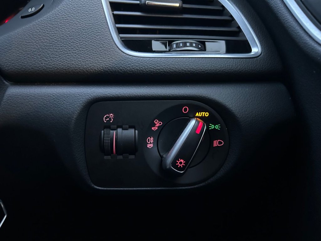 Used Audi Q3 2017 for sale - 76481761: Photo 35