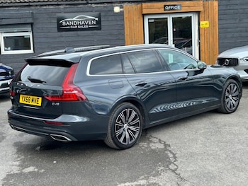 Used Volvo V60 2018 for sale - 78737940: Photo