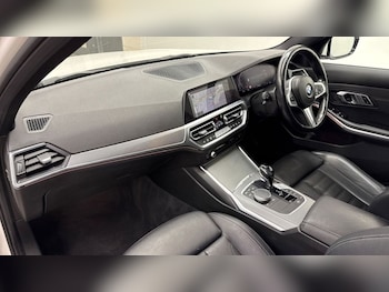 Used BMW 3 Series 2021 for sale - 79265977: Photo