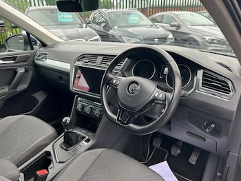 Used Volkswagen Tiguan 2017 for sale - 78769289: Photo