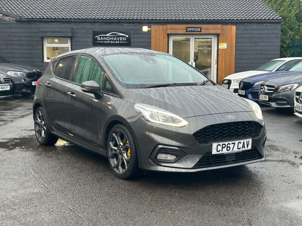 Used Ford Fiesta 2017 for sale - 76570620: Photo 1