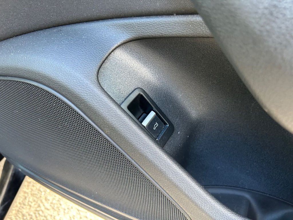 Used Audi A4 2019 for sale - 76439059: Photo 25