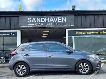 Used Hyundai i20 2019 for sale - 79481610: Photo