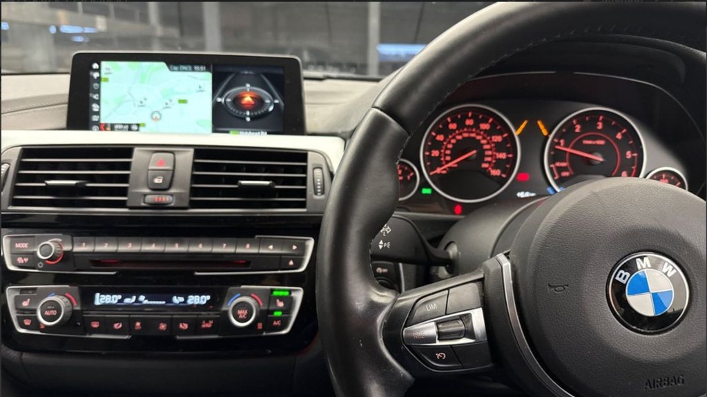 Used BMW 3 Series 2017 for sale - 77226709: Photo 11