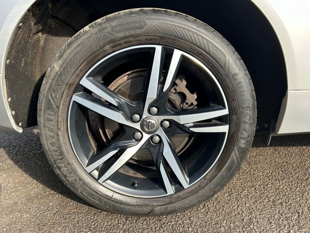 Used Volvo XC60 2018 for sale - 77672752: Photo 15