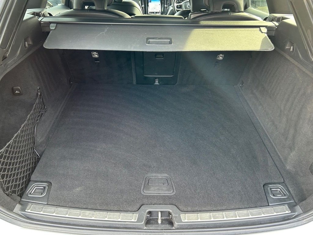 Used Volvo XC60 2018 for sale - 77672752: Photo 17