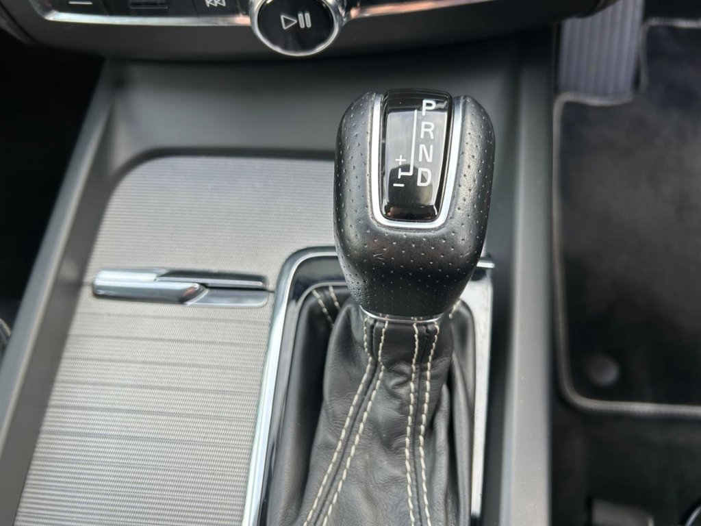 Used Volvo XC60 2018 for sale - 77672752: Photo 34