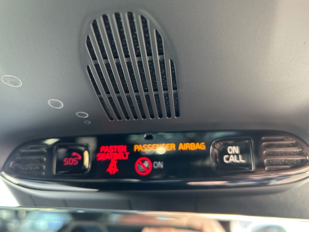 Used Volvo XC60 2018 for sale - 77672752: Photo 44