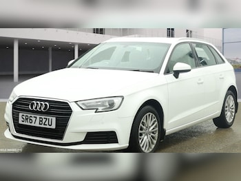 Used Audi A3 2017 for sale - 77241677: Photo