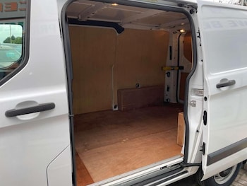 Used Ford Transit Custom 2017 for sale - 78943183: Photo