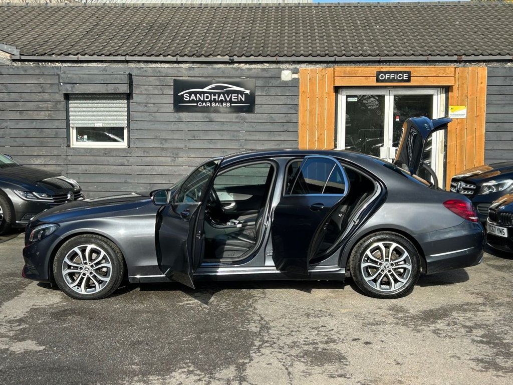 Used Mercedes-Benz C Class 2014 for sale - 77583252: Photo 10