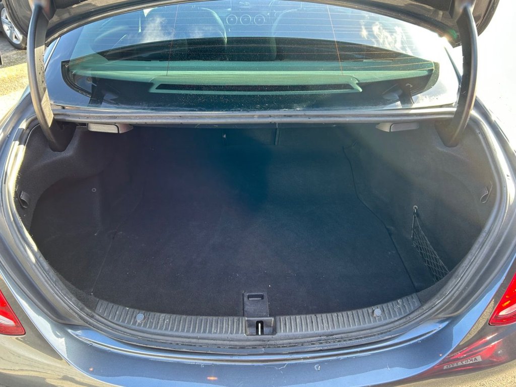 Used Mercedes-Benz C Class 2014 for sale - 77583252: Photo 16