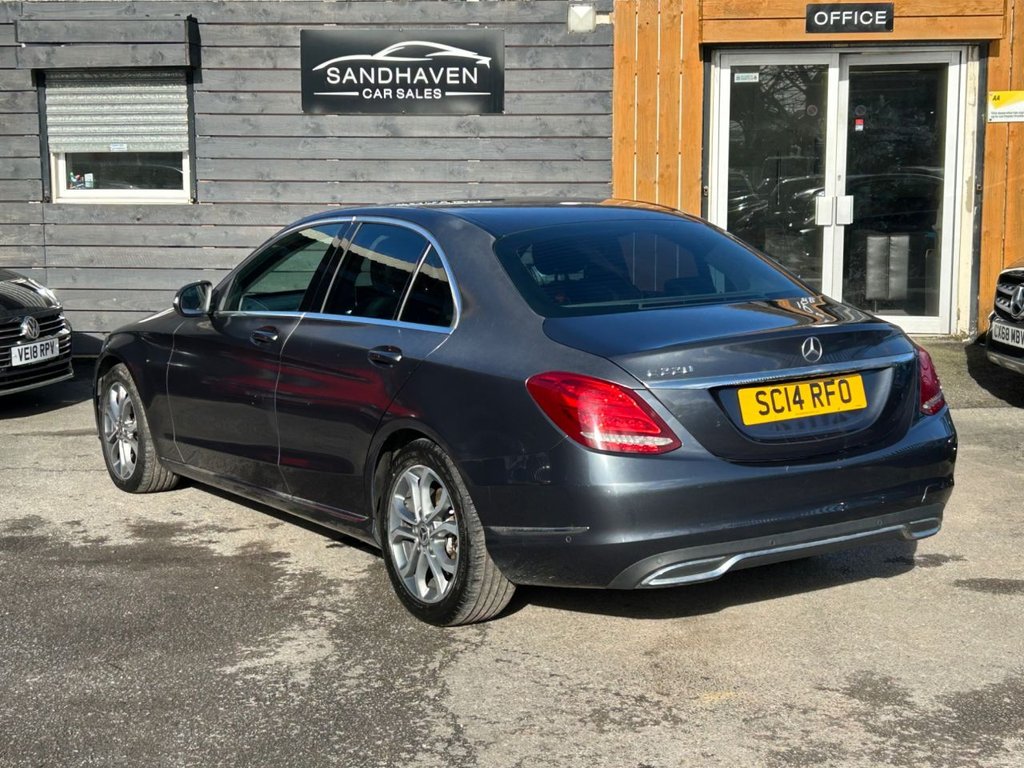 Used Mercedes-Benz C Class 2014 for sale - 77583252: Photo 2