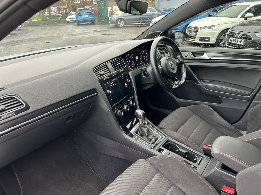 Used Volkswagen Golf 2019 for sale - 76841678: Photo 12