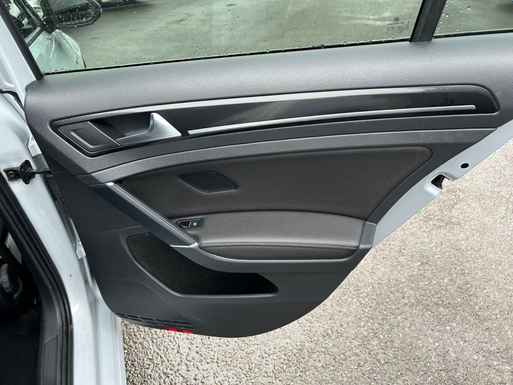 Used Volkswagen Golf 2019 for sale - 76841678: Photo 17