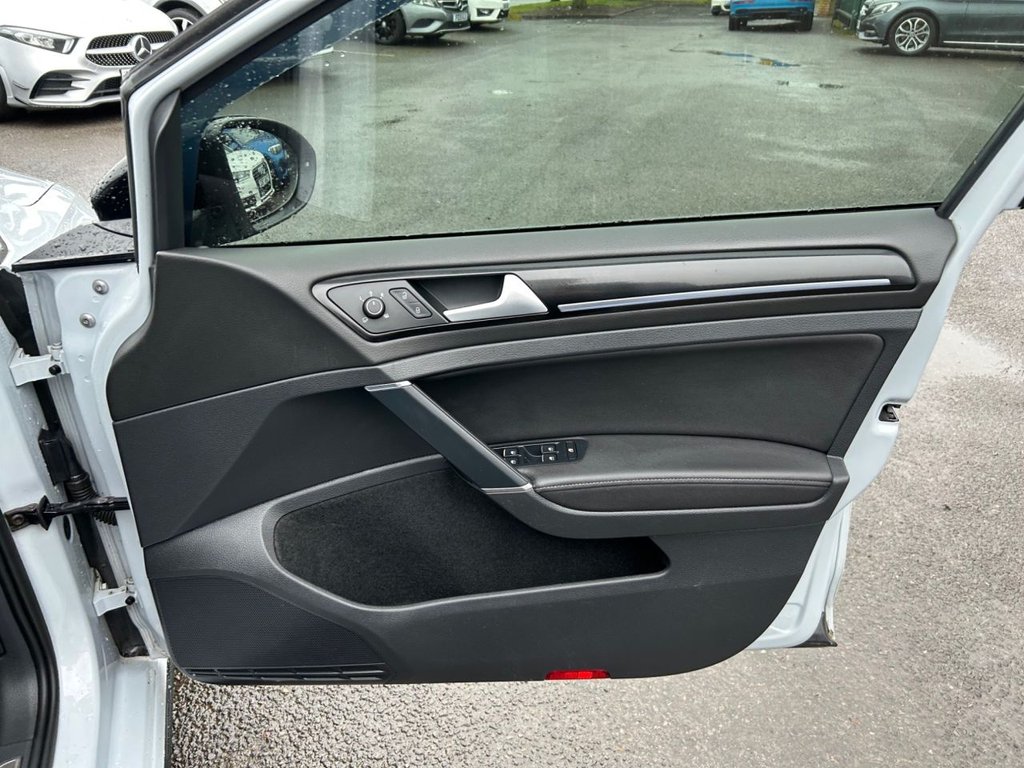 Used Volkswagen Golf 2019 for sale - 76841678: Photo 20