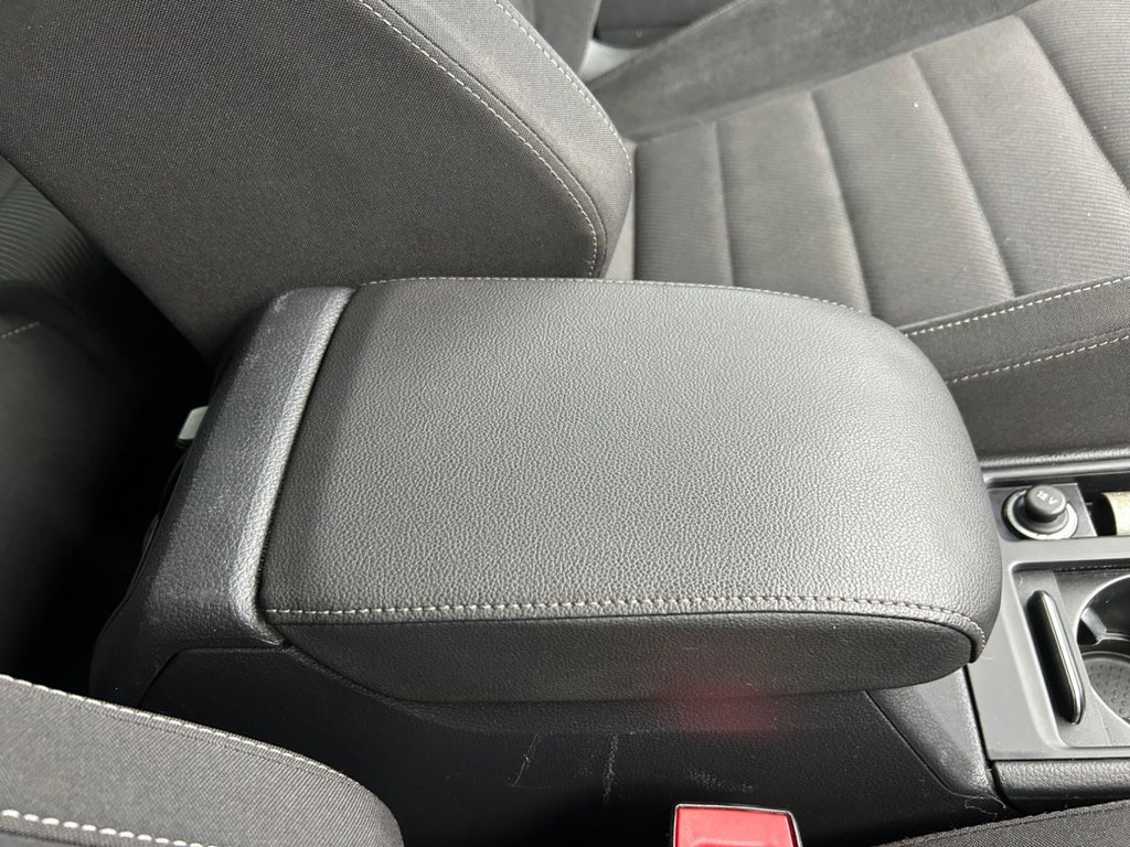 Used Volkswagen Golf 2019 for sale - 76841678: Photo 33