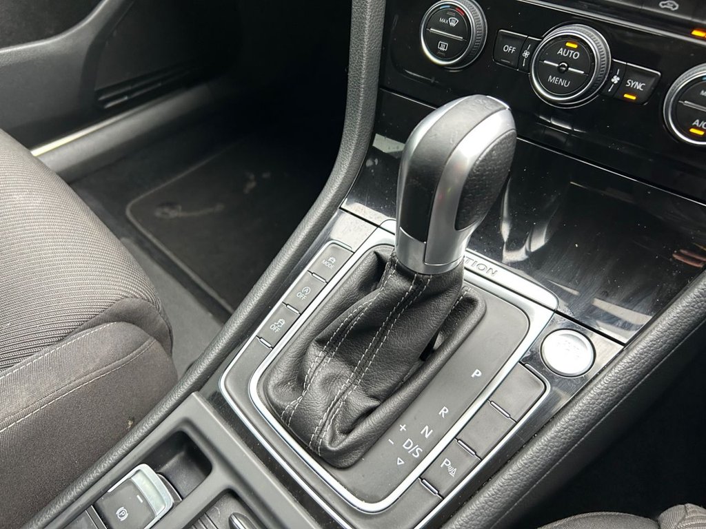 Used Volkswagen Golf 2019 for sale - 76841678: Photo 37