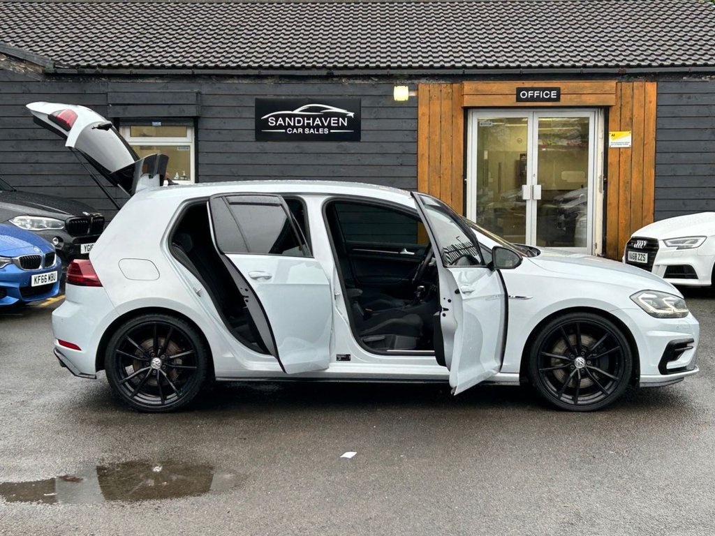 Used Volkswagen Golf 2019 for sale - 76841678: Photo 5