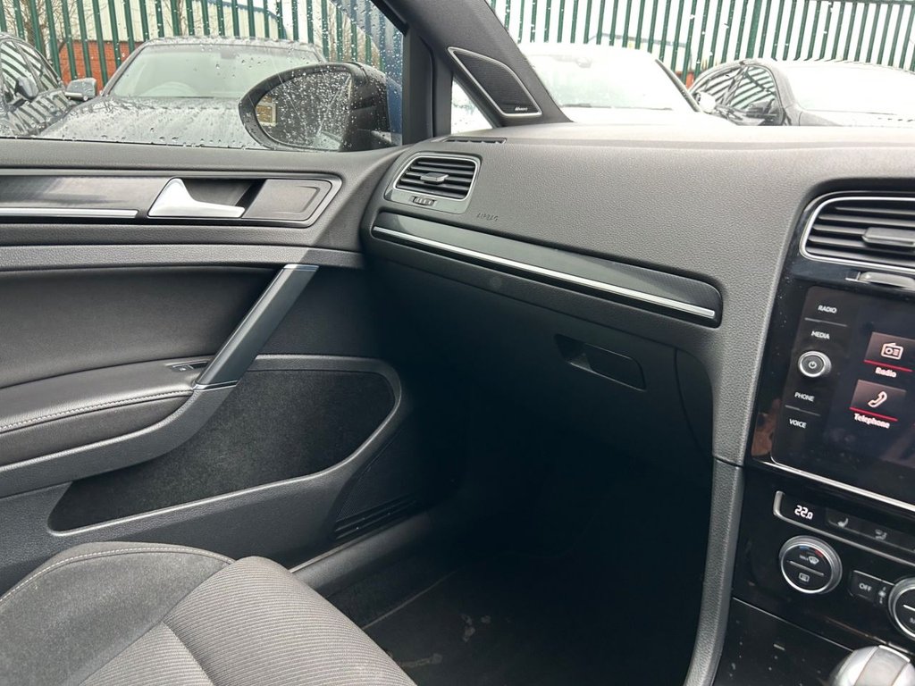 Used Volkswagen Golf 2019 for sale - 76841678: Photo 50