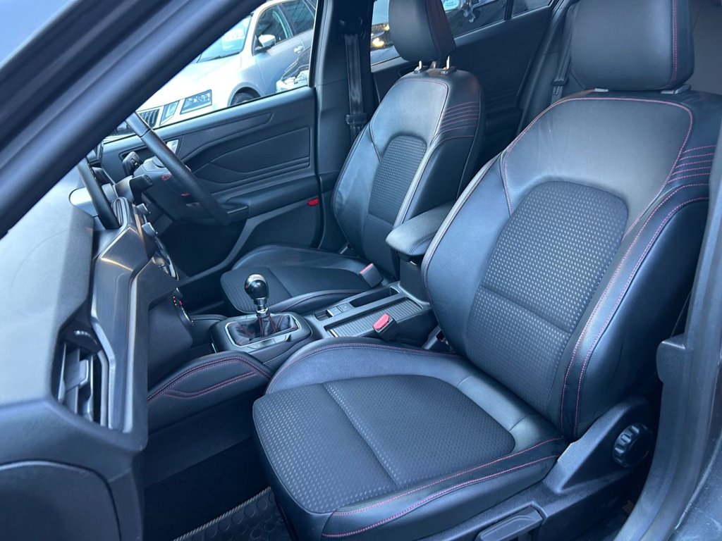 Used Ford Focus 2018 for sale - 76910545: Photo 17