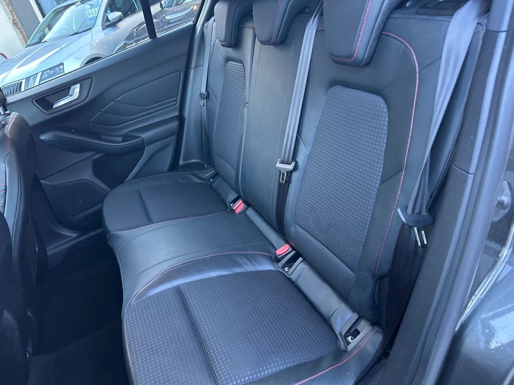 Used Ford Focus 2018 for sale - 76910545: Photo 19