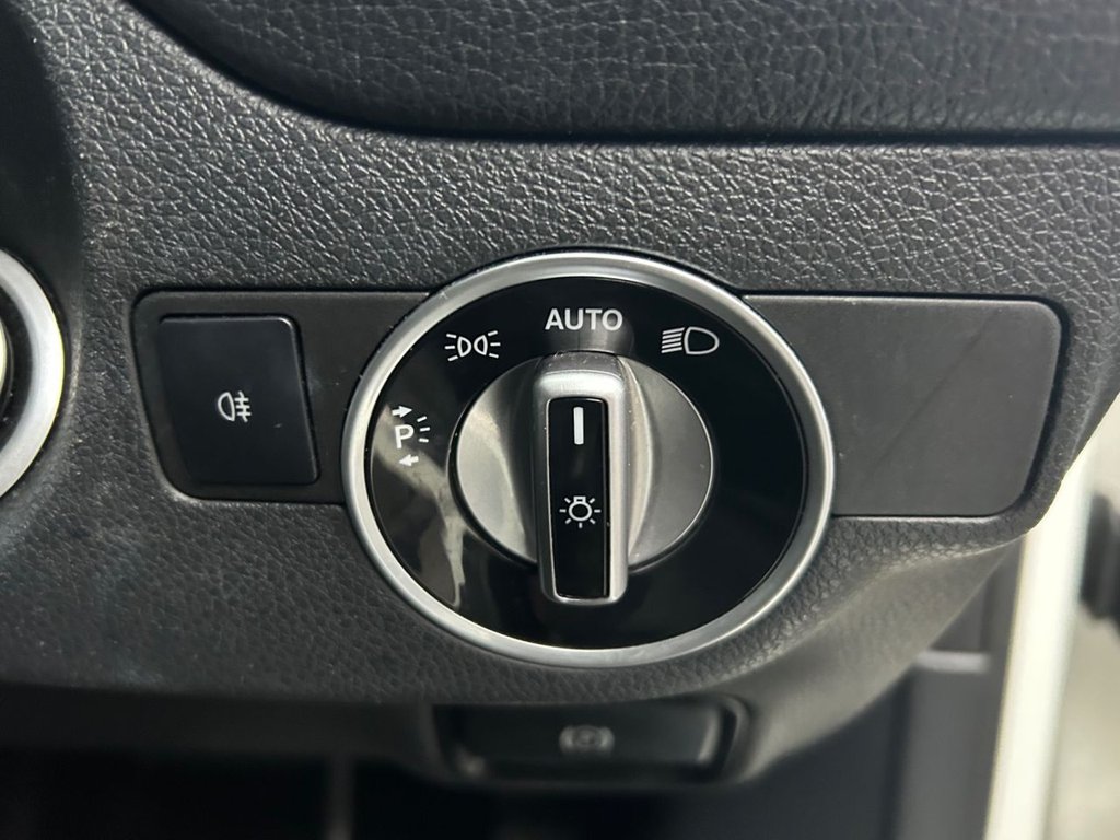 Used Mercedes-Benz CLA 2017 for sale - 76985907: Photo 18