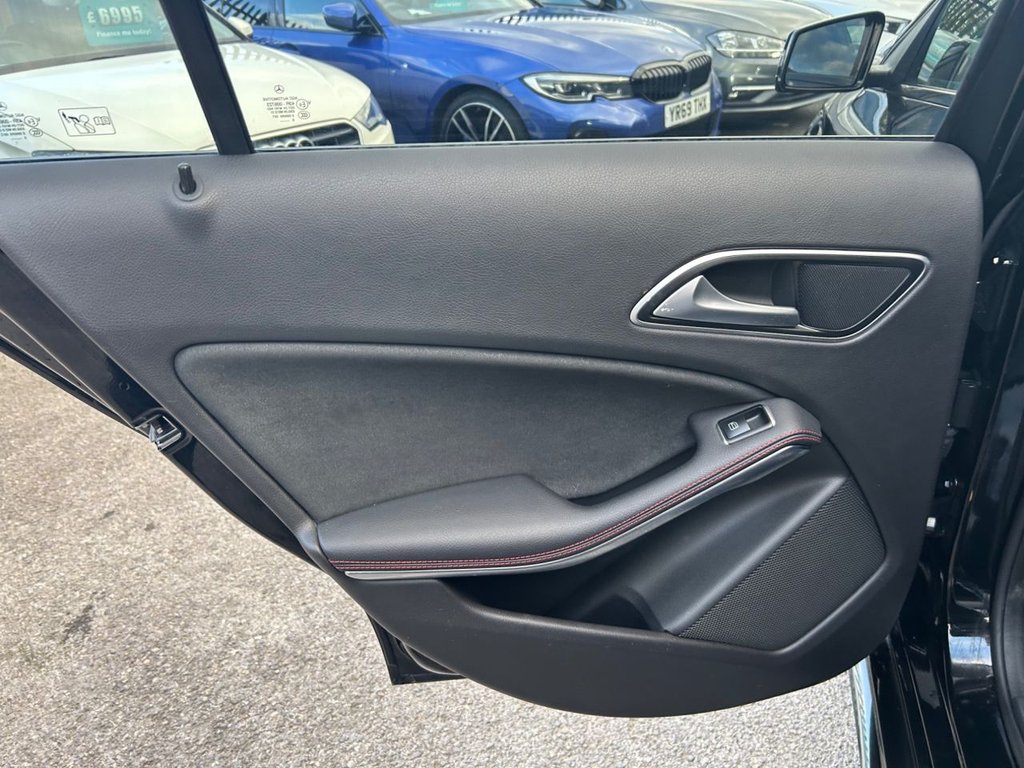 Used Mercedes-Benz A-Class 2015 for sale - 76345576: Photo 16