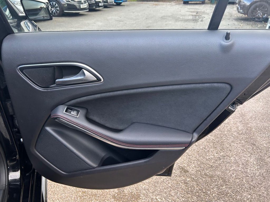 Used Mercedes-Benz A-Class 2015 for sale - 76345576: Photo 19