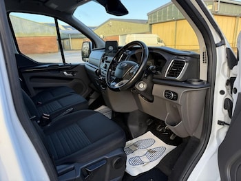 Used Ford Transit Custom 2023 for sale - 78943202: Photo