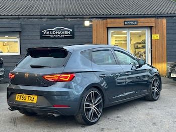 Used SEAT Leon 2019 for sale - 77820909: Photo