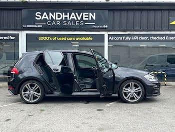 Used Volkswagen Golf 2019 for sale - 79632576: Photo