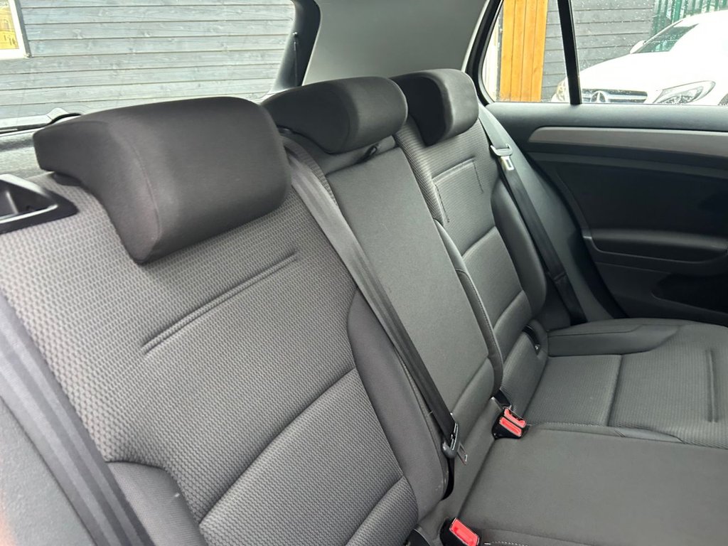 Used Volkswagen Golf 2015 for sale - 77719605: Photo 24
