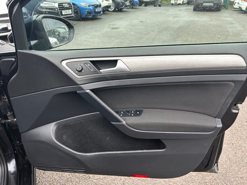 Used Volkswagen Golf 2015 for sale - 77719605: Photo 26