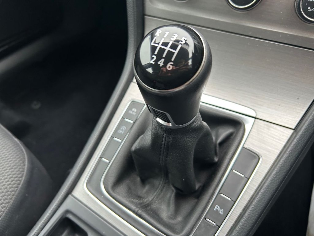 Used Volkswagen Golf 2015 for sale - 77719605: Photo 42