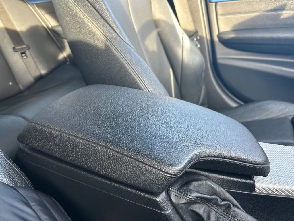 Used BMW 3 Series 2017 for sale - 77139860: Photo 38