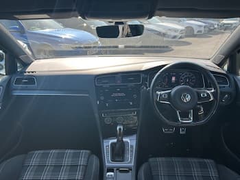 Used Volkswagen Golf 2018 for sale - 79518554: Photo