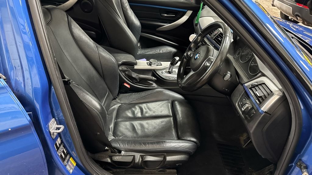 Used BMW 3 Series 2018 for sale - 76605114: Photo 3