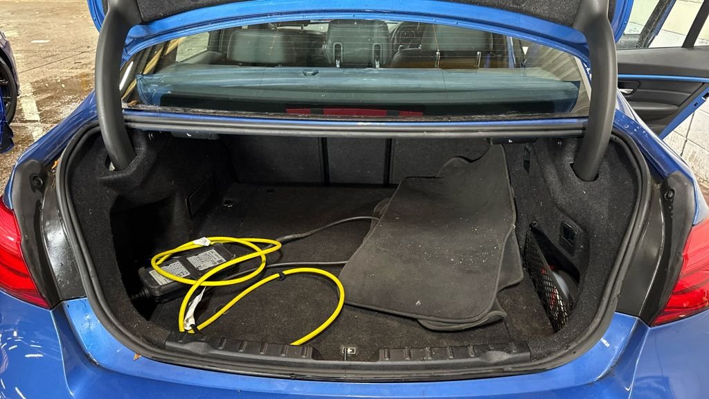 Used BMW 3 Series 2018 for sale - 76605114: Photo 8