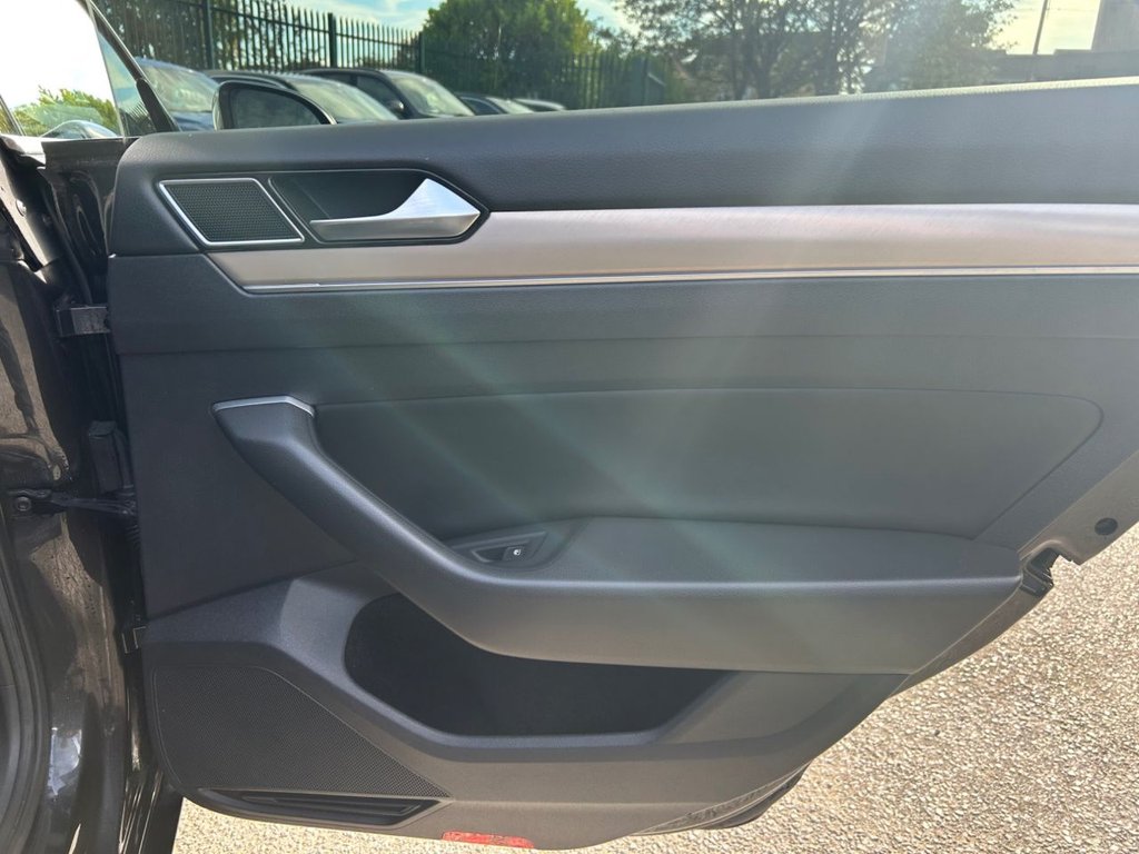 Used Volkswagen Arteon 2018 for sale - 77250520: Photo 28