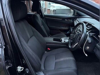 Used Honda Civic 2019 for sale - 77384035: Photo