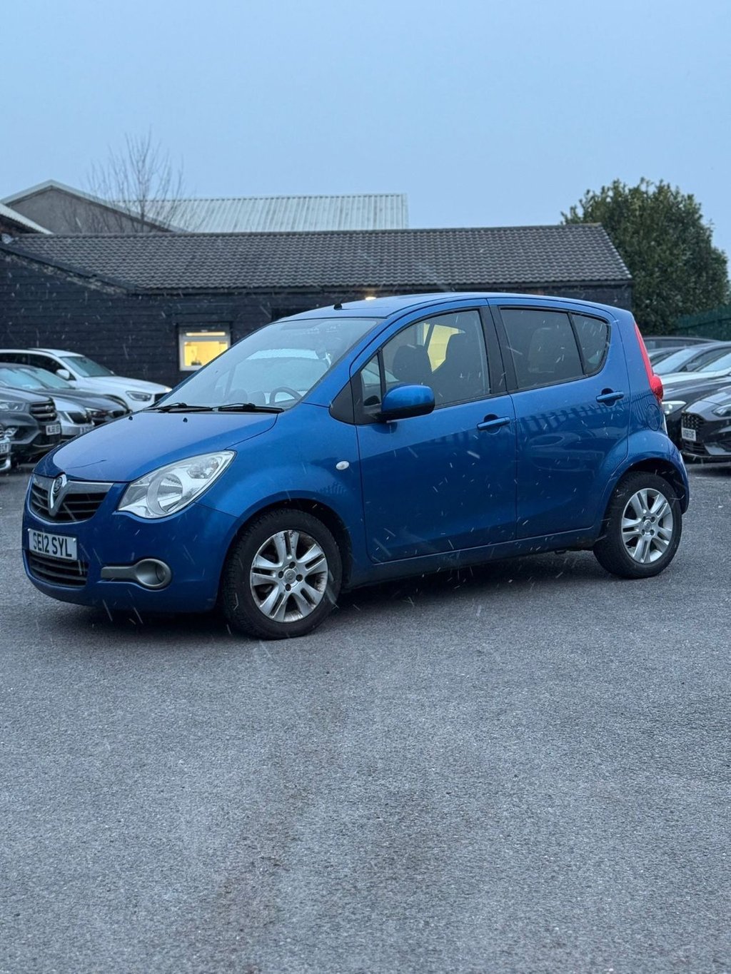 Used Vauxhall Agila 2012 for sale - 77133787: Photo 2